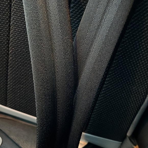 Racer LV -- 🎈SOLD🎈gray monogram with matte black hardware - Picture 7 of 11